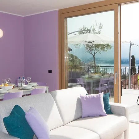 Ginevra's Terrace * Tremezzo